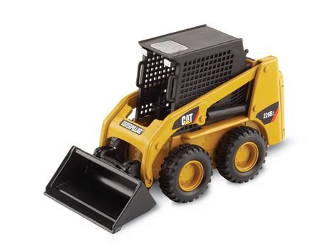 1/32 CAT 226 Skid Steer Loader w 3 Attachments – Norscot